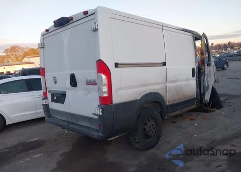 2018 Ram Promaster 1500 Low Roof 118 Wb из США, поврежденный, VIN 3C6TRVNG4JE111849